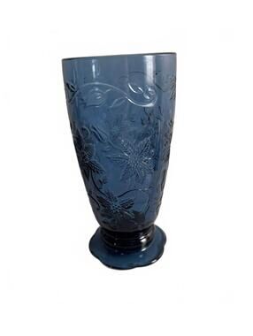 Princess House Fantasia Sapphire 20 Oz Footed Tumbler Blue Glass Scalloped foot
